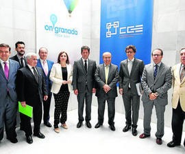 Representantes del proyecto para el Centro TIC en Granada
