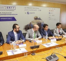 Reunión para la celebración del XV Premio Nacional de Jóvenes Empresarios que se celebrará en Granada